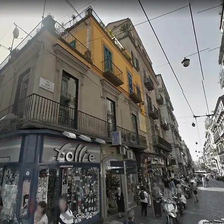 Apartment Casa Beatrice, Appartamento Nel Centro Di Napoli